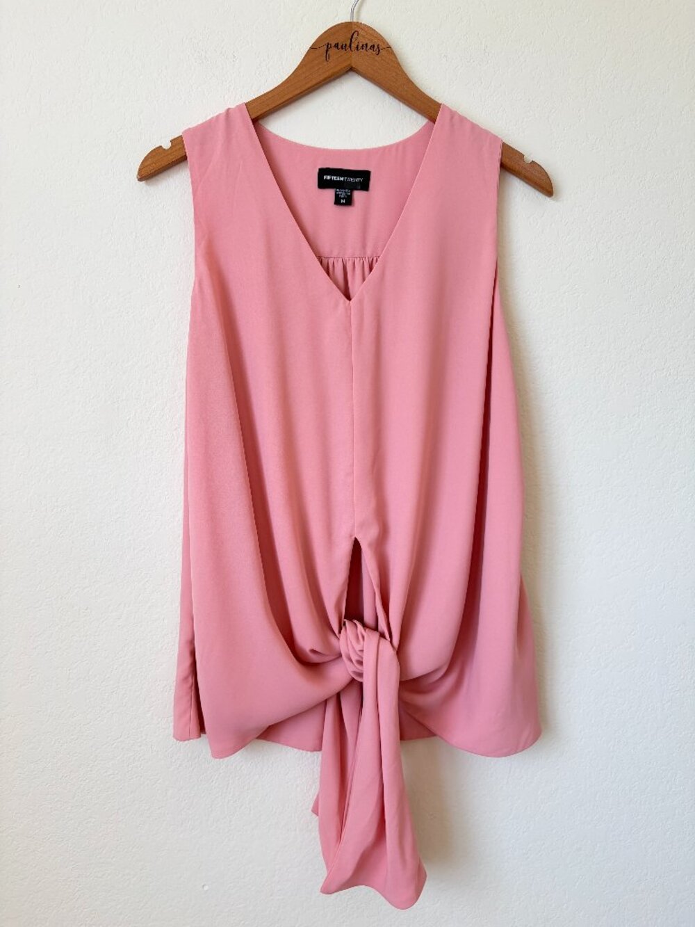 Fifteen Twenty Top Womens Medium Pink Tie Front Sleeveless Blouse Made USA M